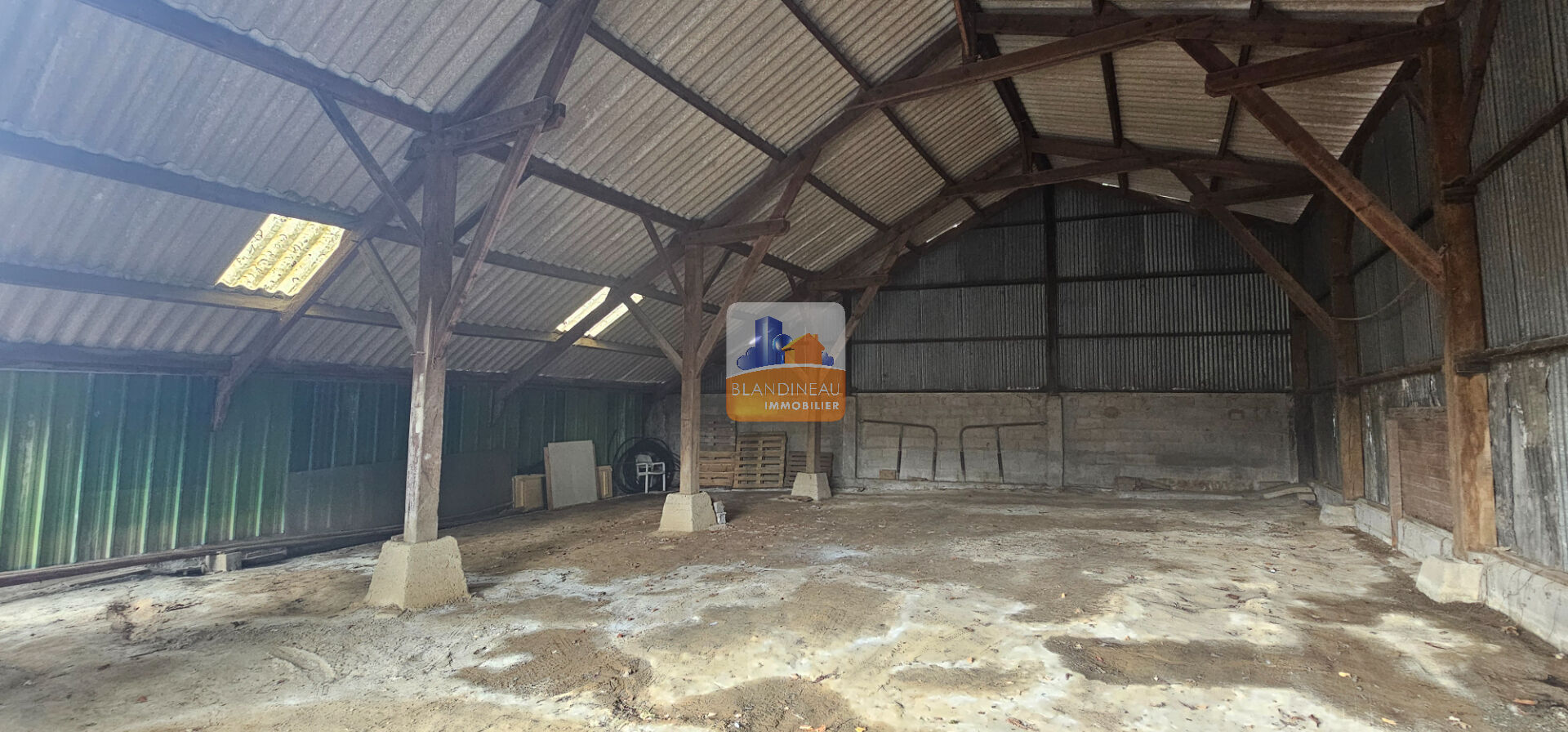 Image TERRAIN à BOUGUENAIS